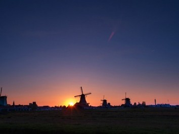 Enjoy the ancient mills and the authentic atmosphere